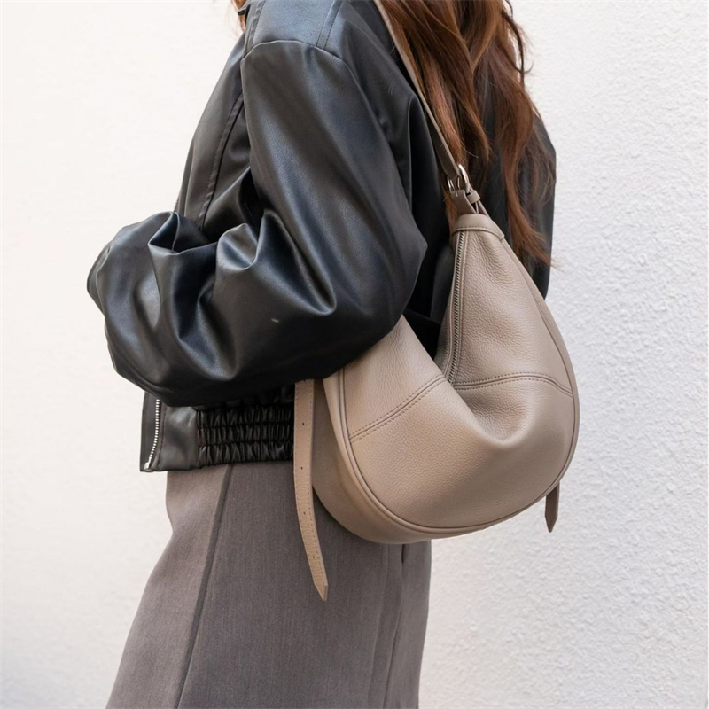 Leatherwork Bag - กระเป๋าสะพายไหล่ทรงครึ่งวงกลมหนังแท้ BURMINSA สำหรับผู้หญิง กระเป๋าหนังวัวนุ่มสบาย สะพายข้าง ใช้ได้ทุกวัน