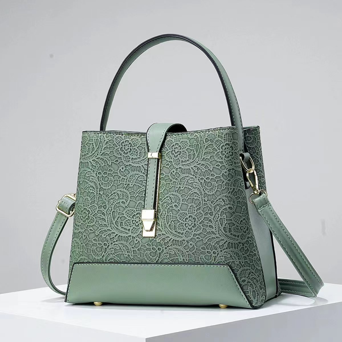 ใหม่หรูหรา Tote กระเป๋าหนัง Cl - Leatherwork Bag บทวิจารณ์และราคา
