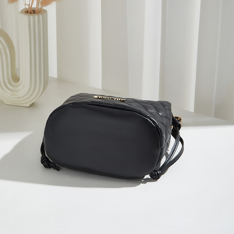 กระเป๋าสะพายข้างหนัง PU อเนกปร - Leather Work Bag Women บทวิจารณ์และราคา